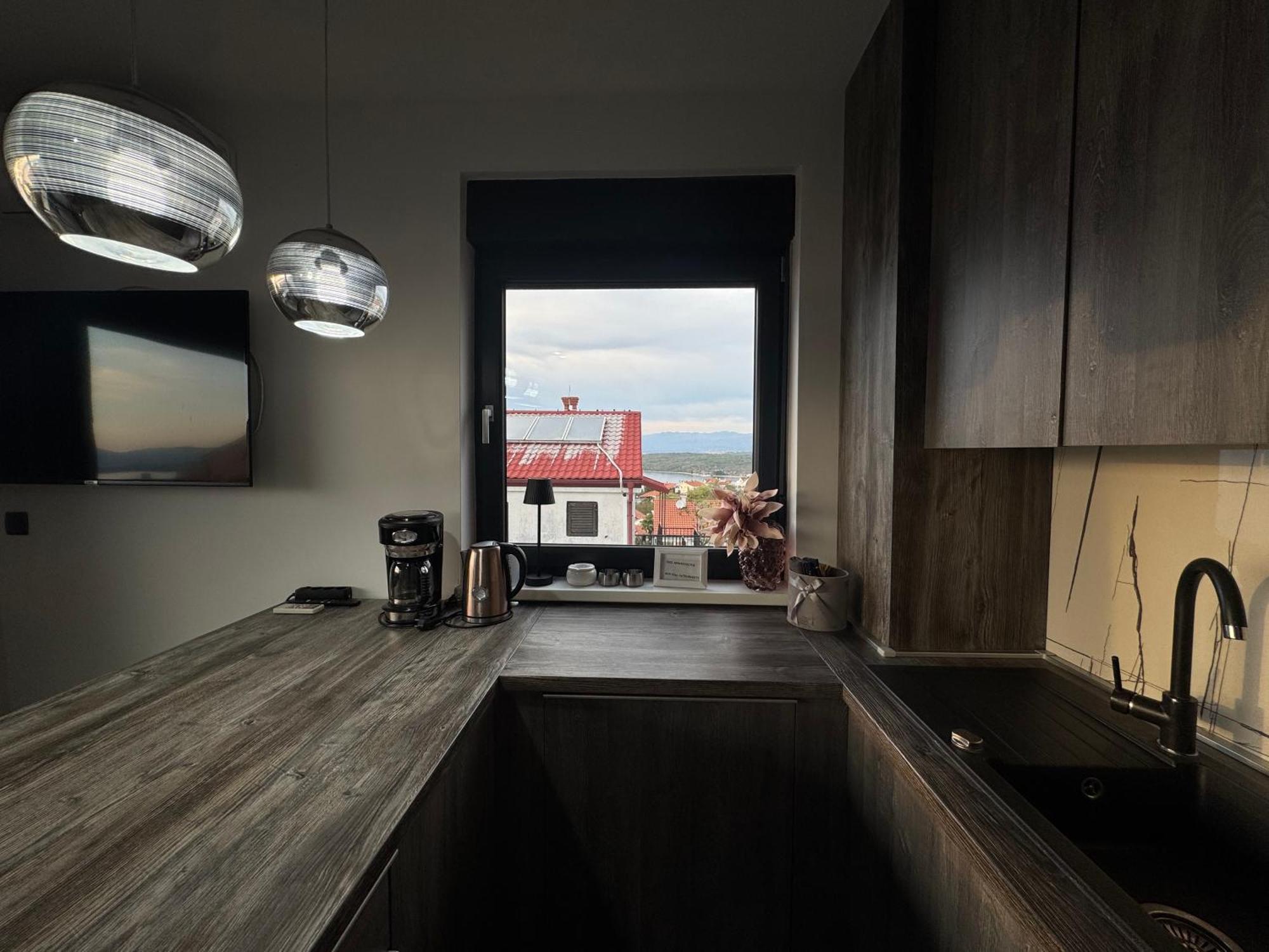 Golden Sunset Apartman Njivice Kültér fotó