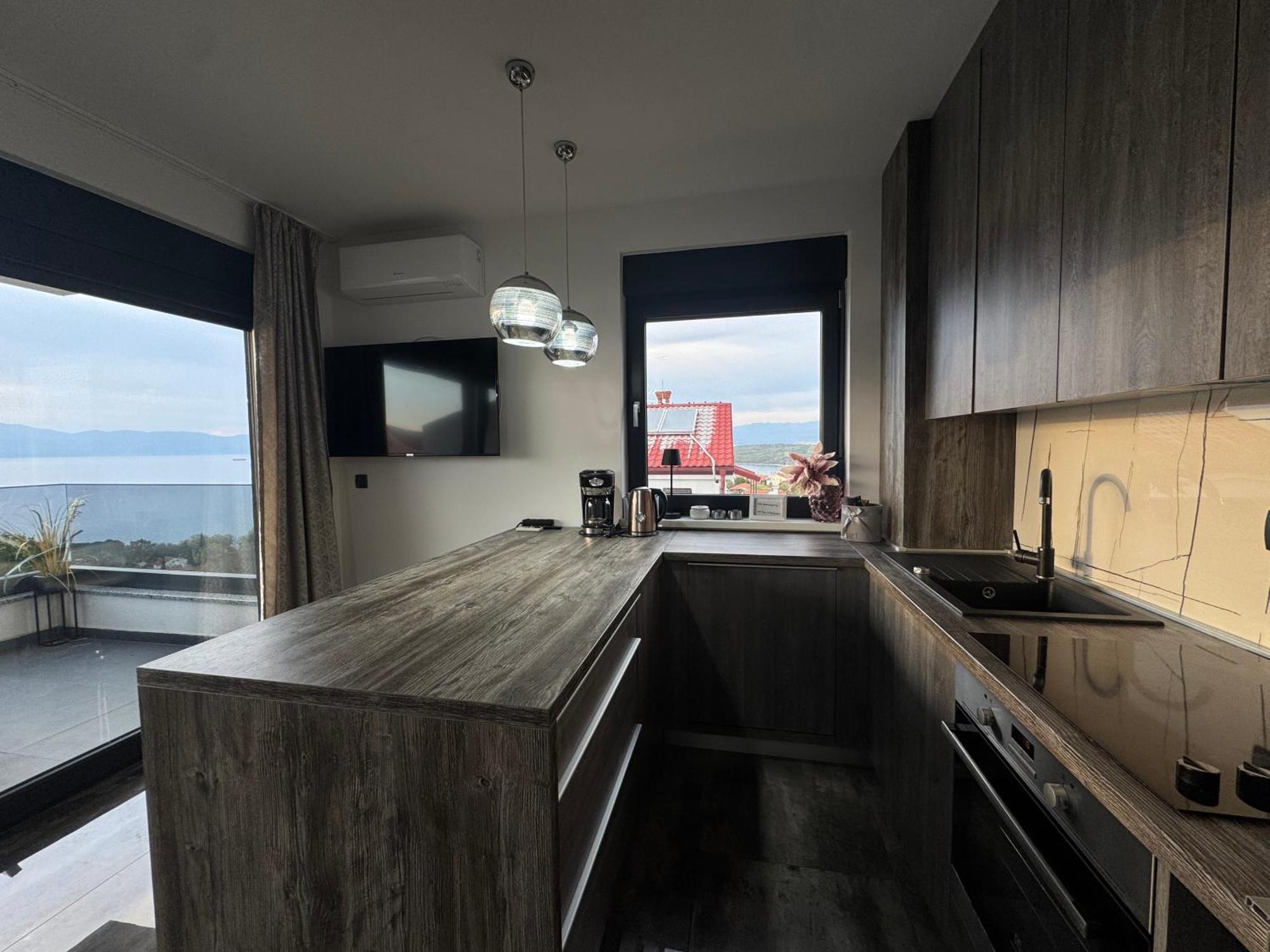 Golden Sunset Apartman Njivice Kültér fotó